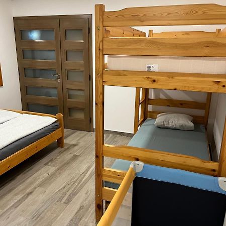 Rajczi Apartman Mohács Exteriör bild