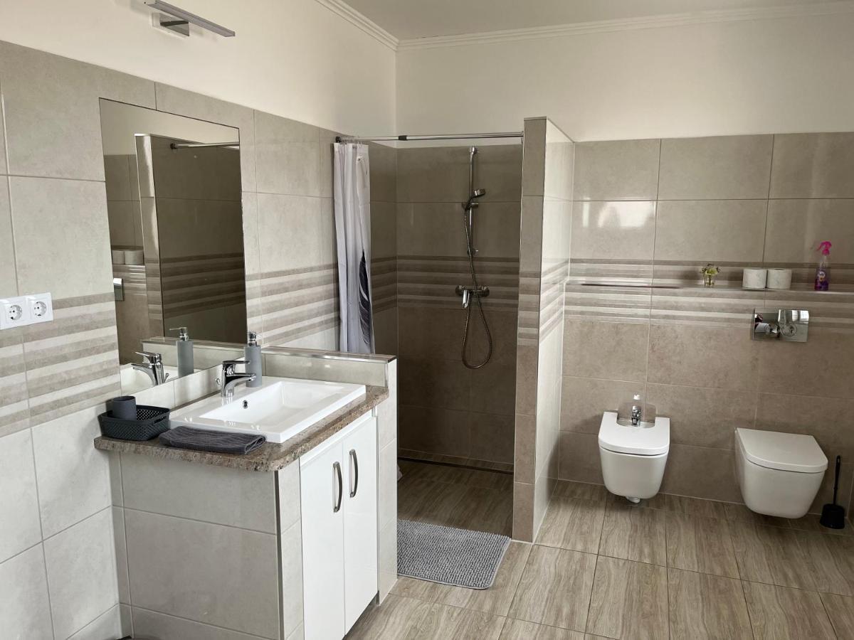 Rajczi Apartman Mohács Exteriör bild